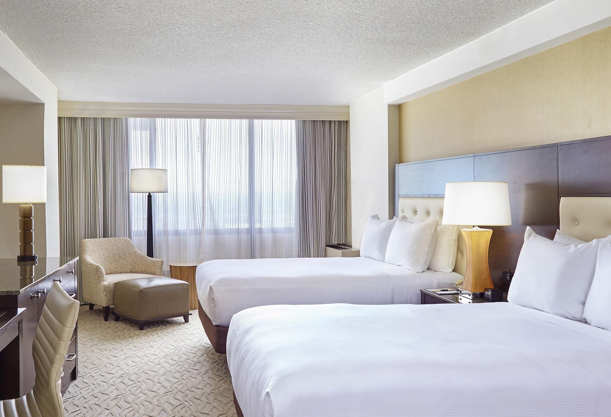 Doubletree By Hilton Washington Dc - Crystal City Arlington Exterior photo
