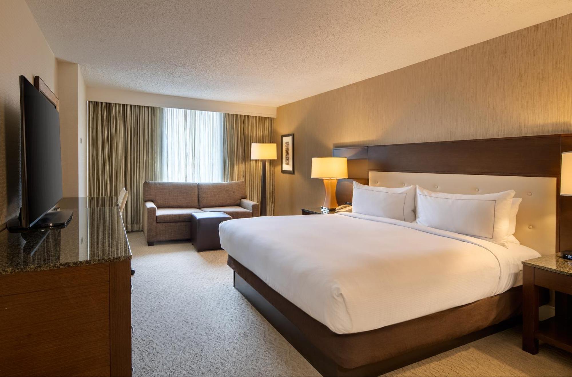 Doubletree By Hilton Washington Dc - Crystal City Arlington Exterior photo
